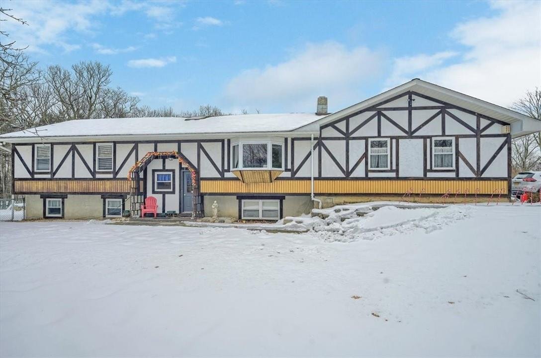 38 Cleveland Dr