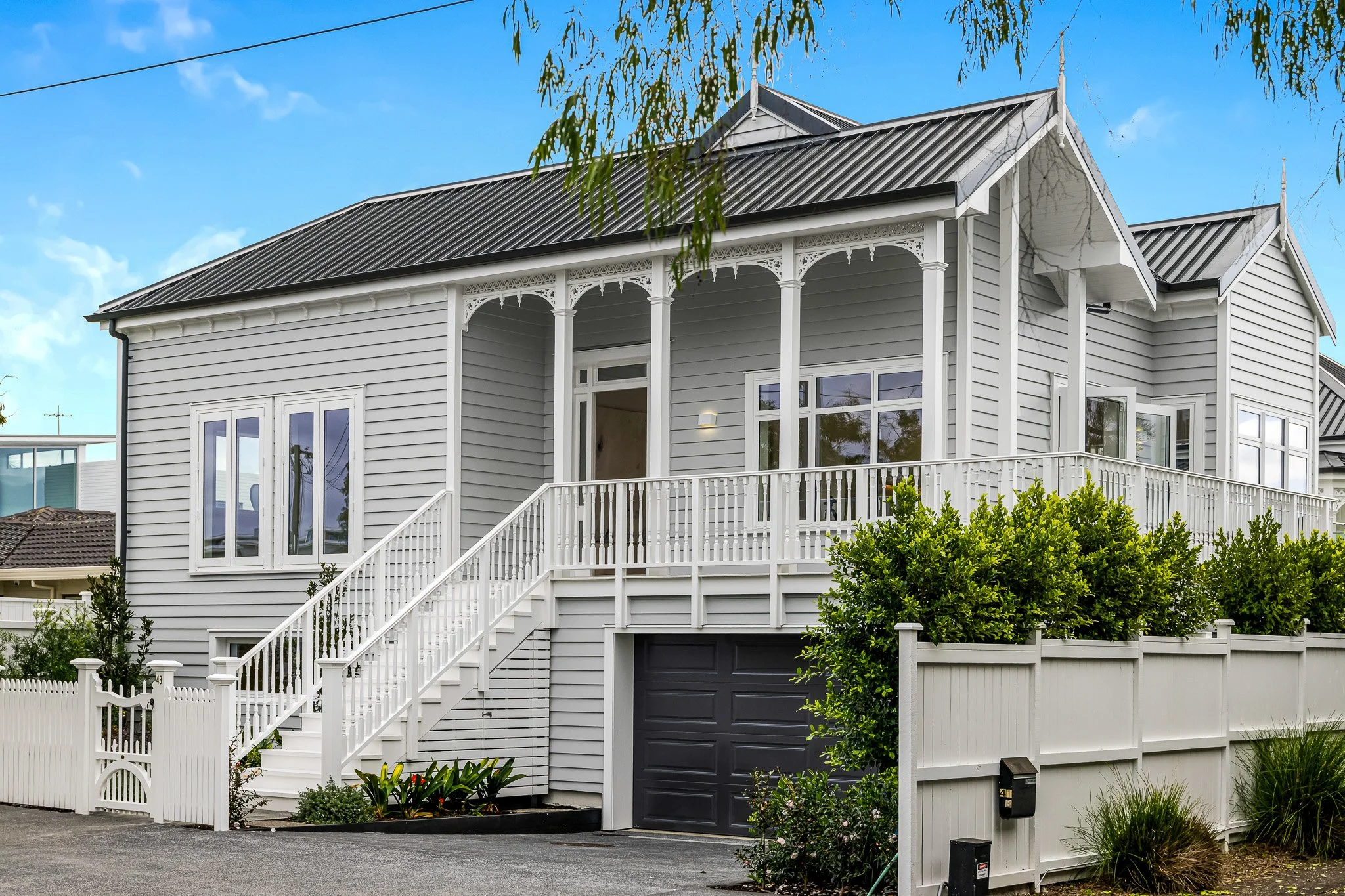 Villa extension and second storey Point Chevalier