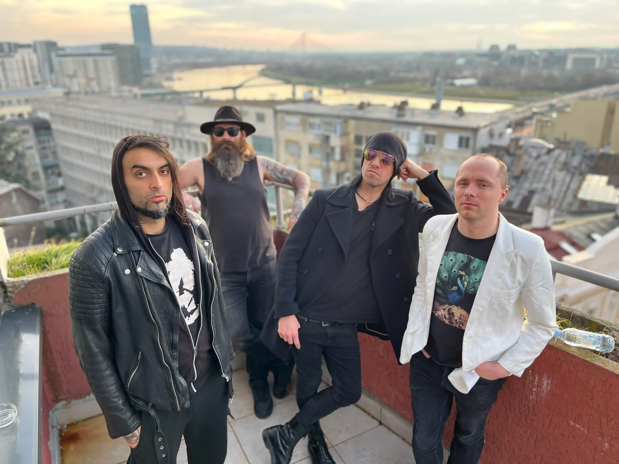 Chop Suey band