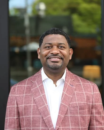Emmanuel Spence, Guide Right Chairman