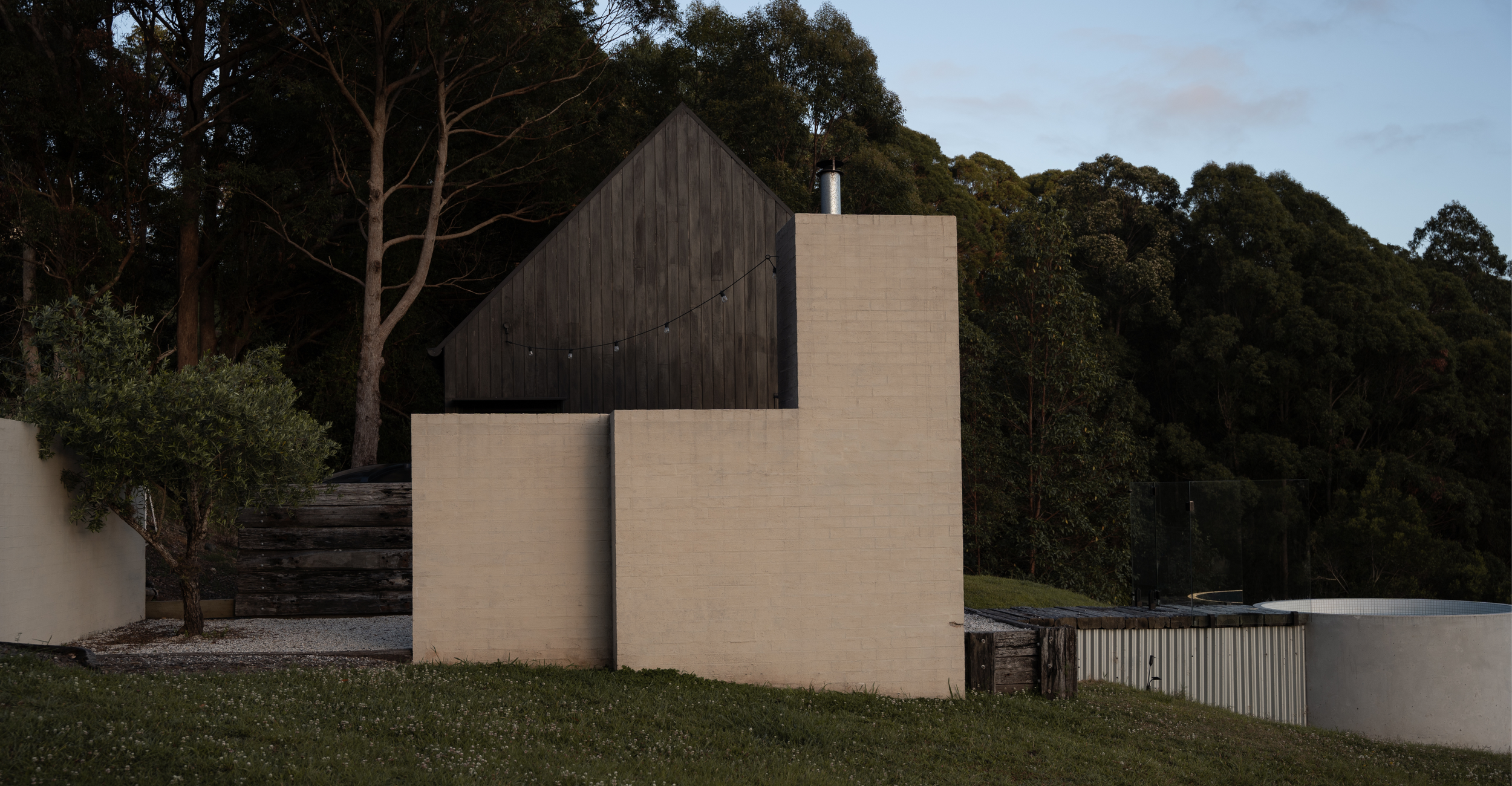 Round Hill Retreat