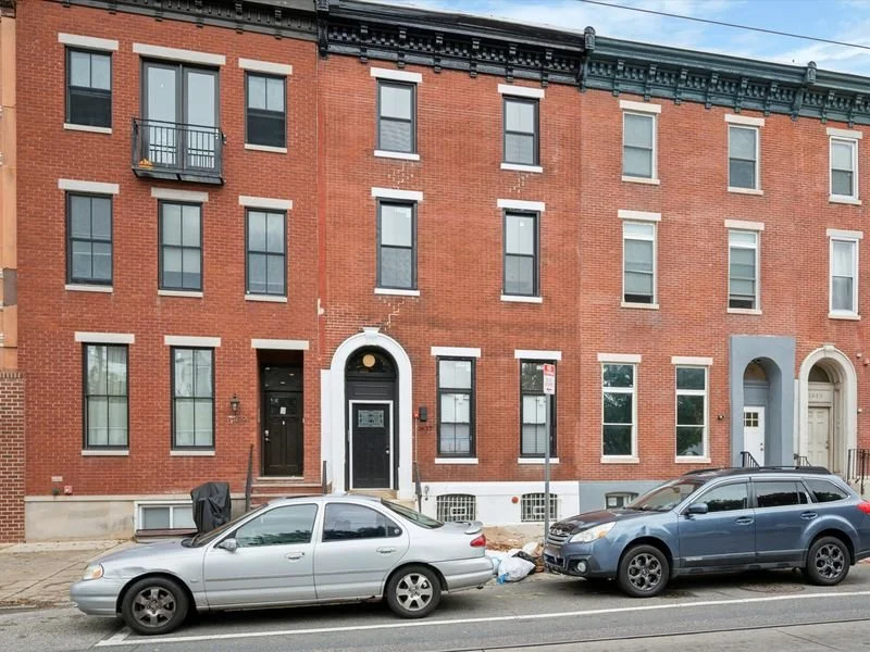 1637 W Girard Ave #1