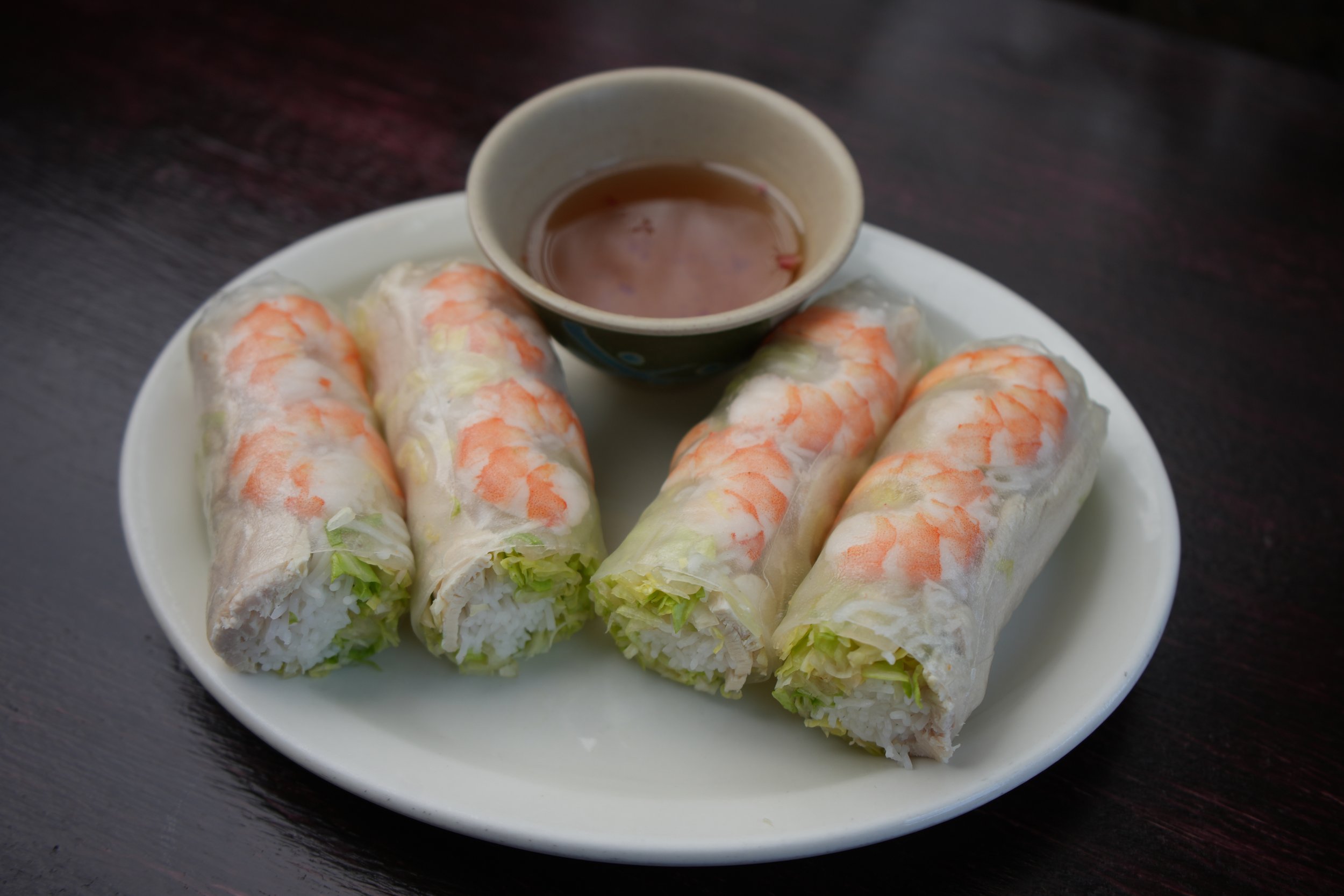 Salad Rolls (2 rolls)