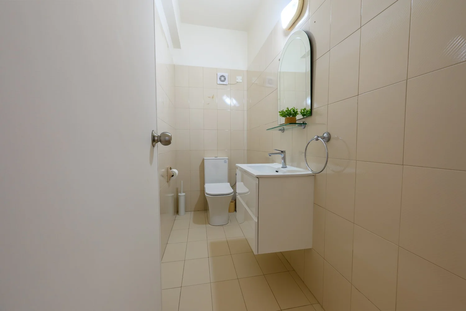 Calian Court — Separate guest WC