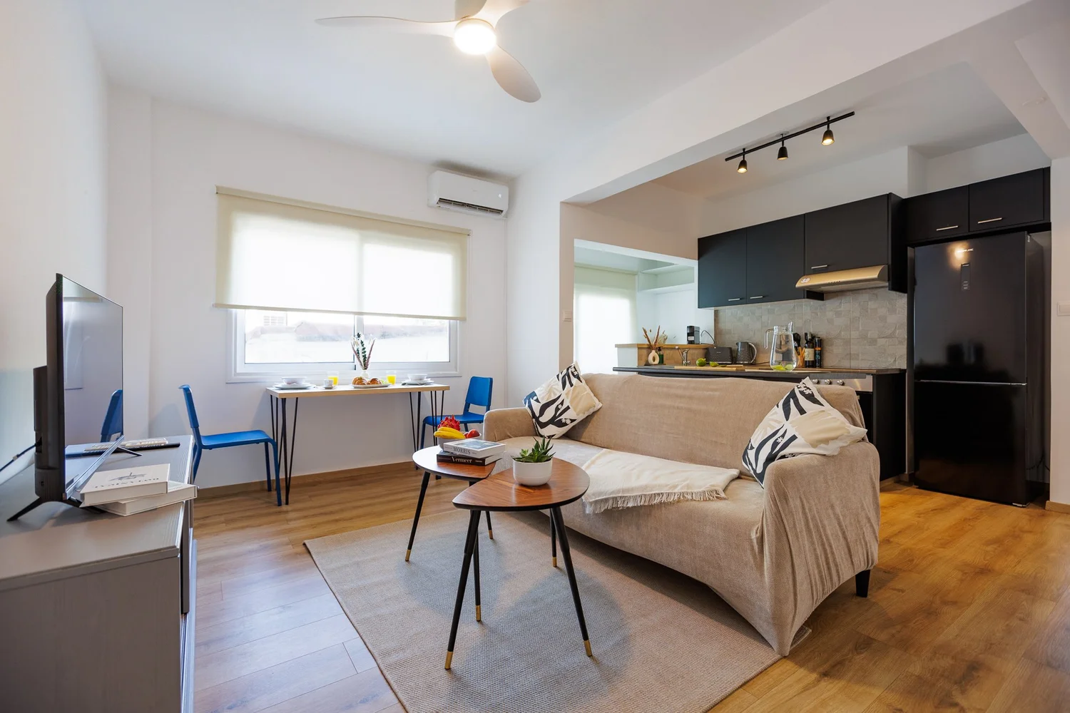 Antoinette Court — Open-plan living, dining and kitchen