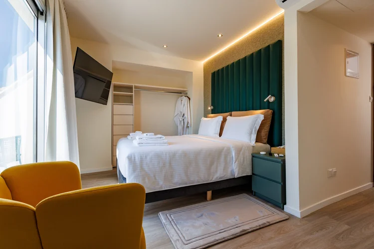 The Palm Suites Suite 5