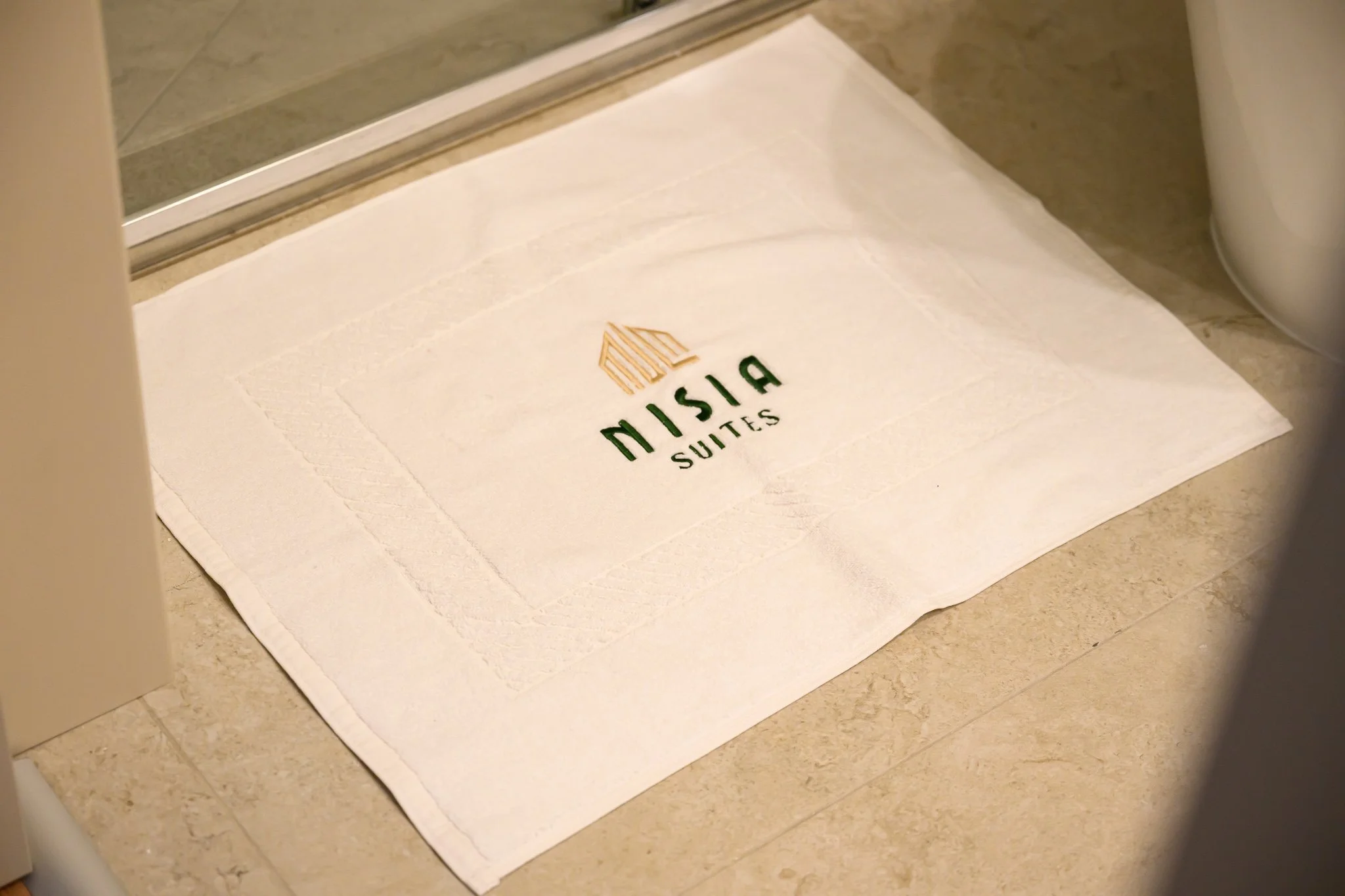 Nisia Classic Suite amenity — Nisia bath mat
