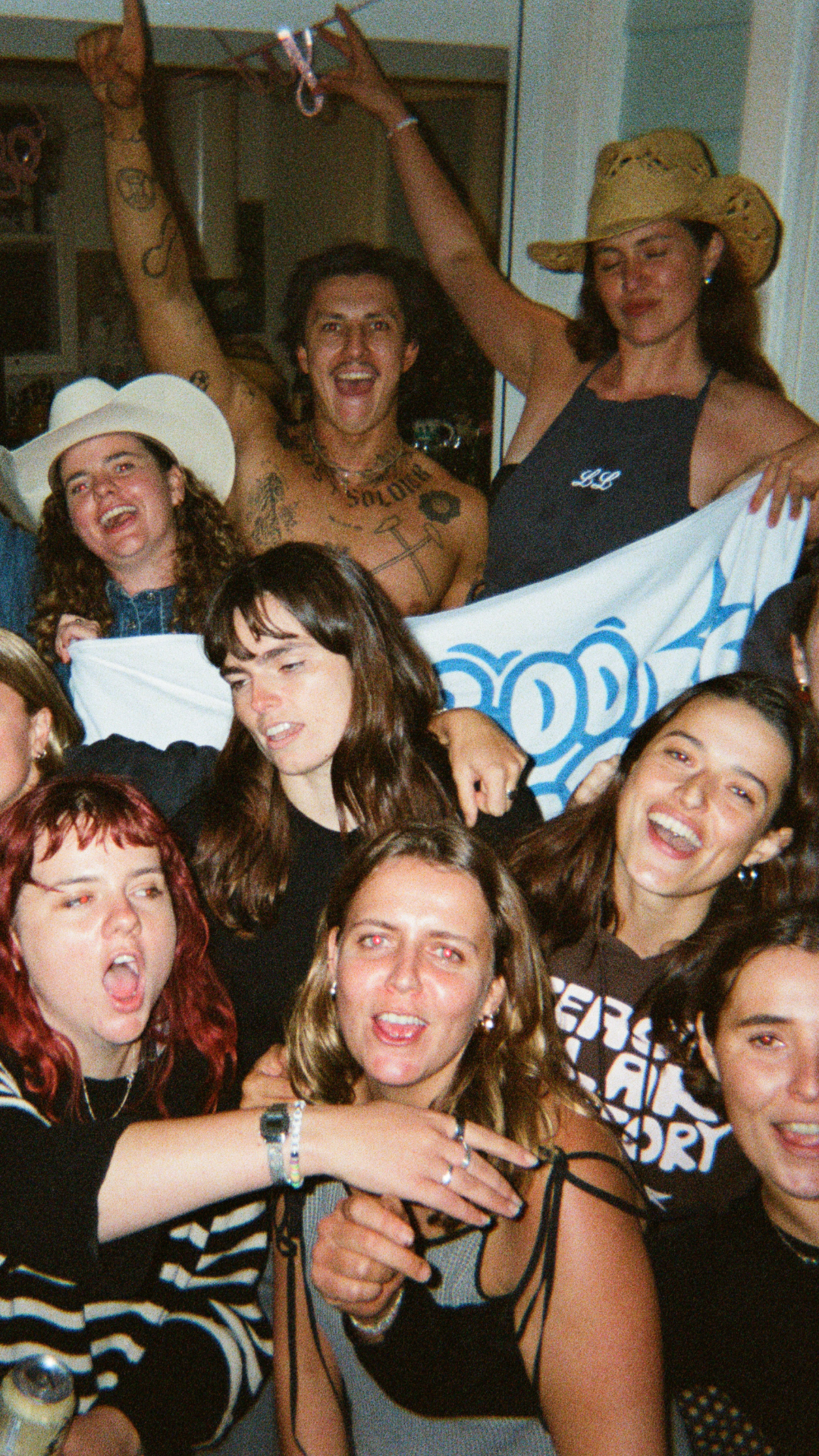 1-800 HOT COPS — Australia hens night hotline topless waiters