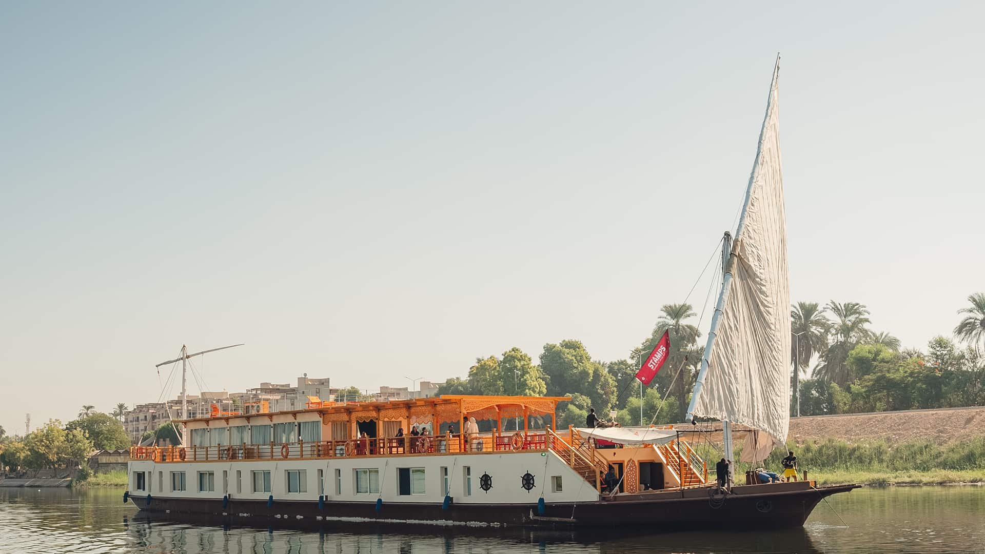 The dahabiya