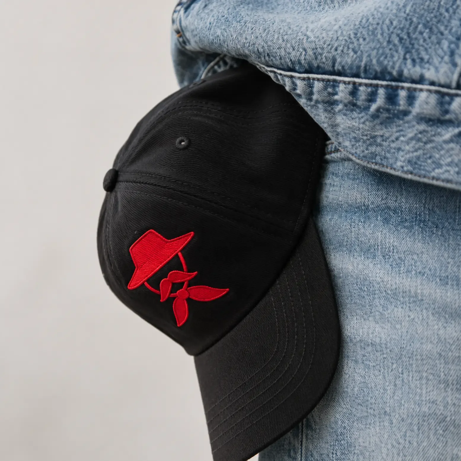 Gaucho Grill Black Cap