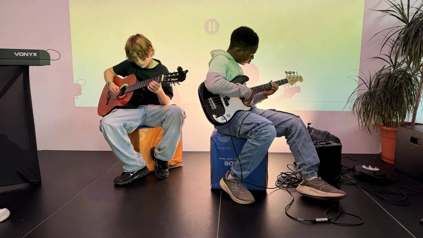 Zusammenspiel mit zwei Gitarren