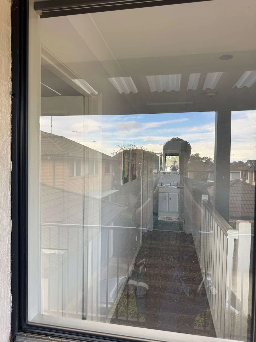 Dirty windows before cleaning