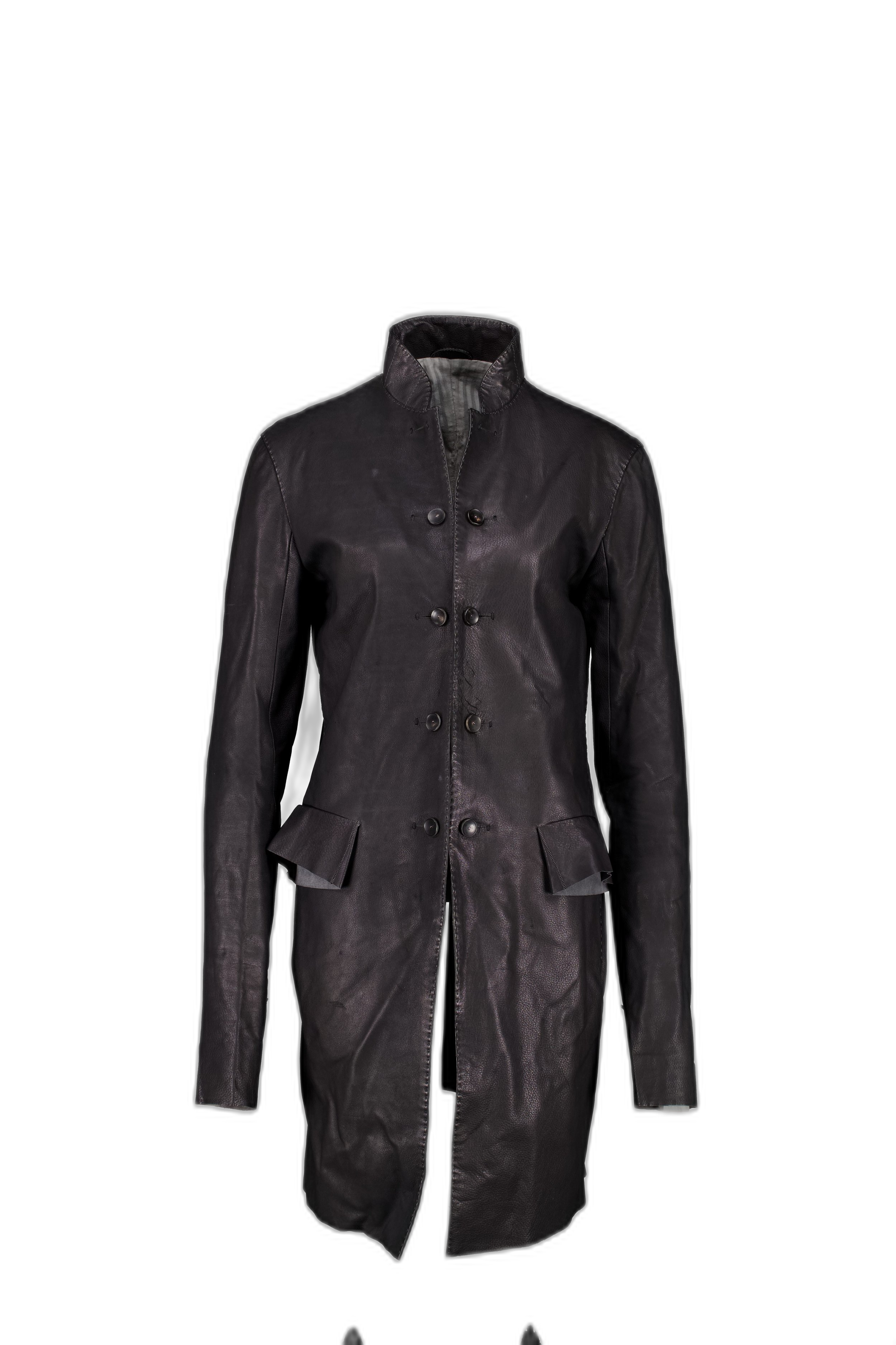 21 ANTHRACITE LEATHER FITTED COAT