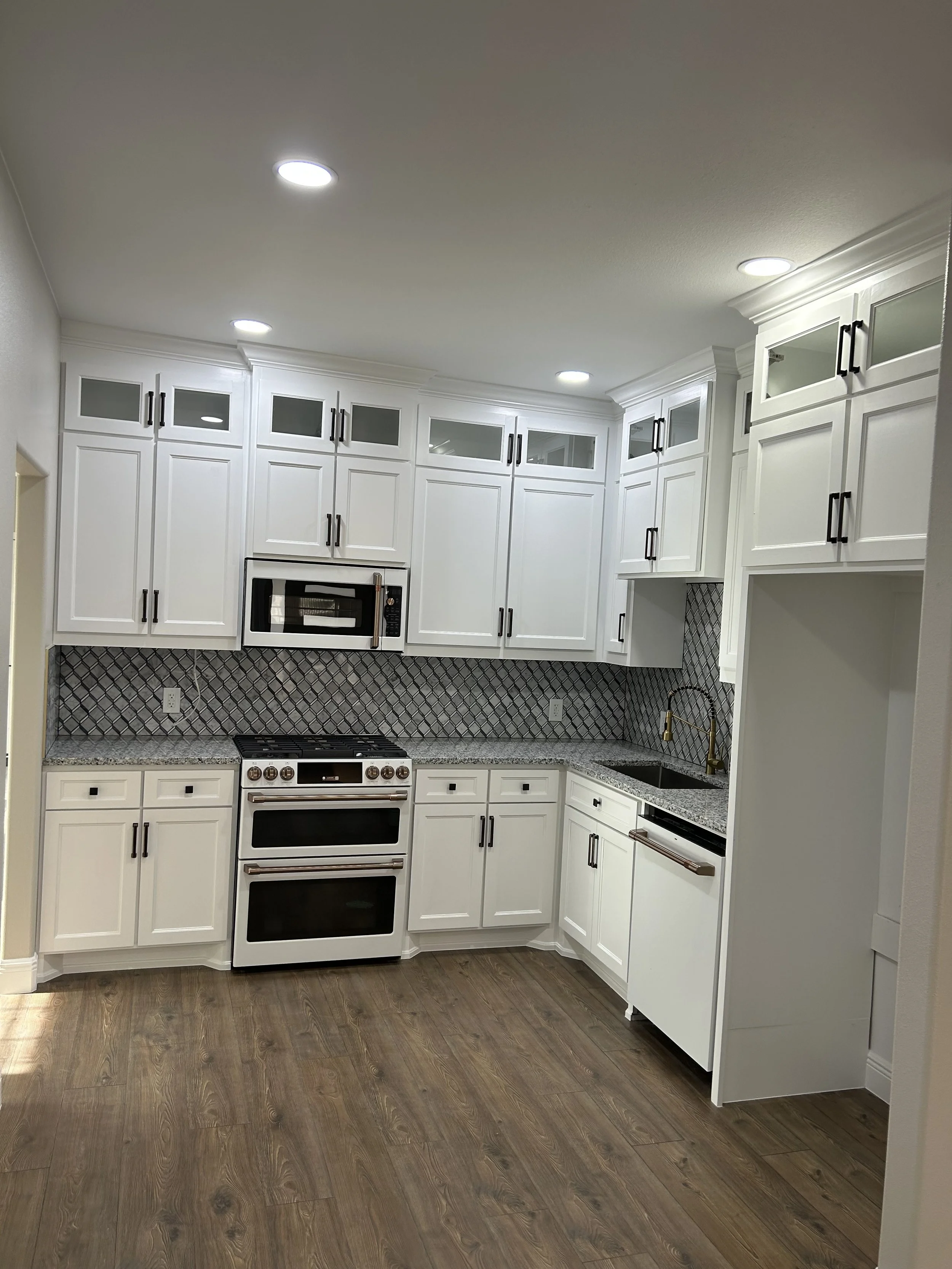 Describe your first image