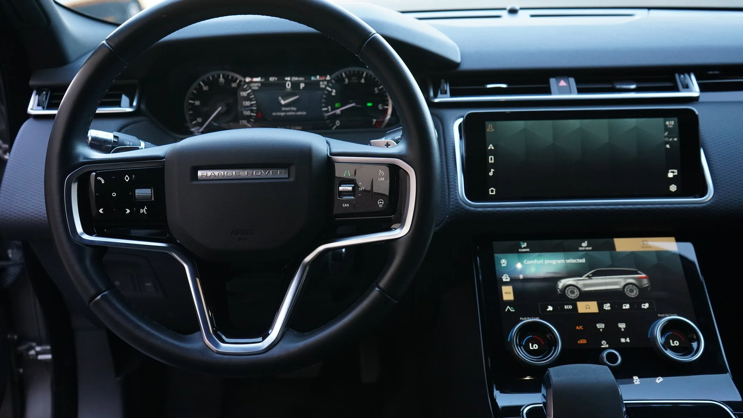 Velar Interior Detail