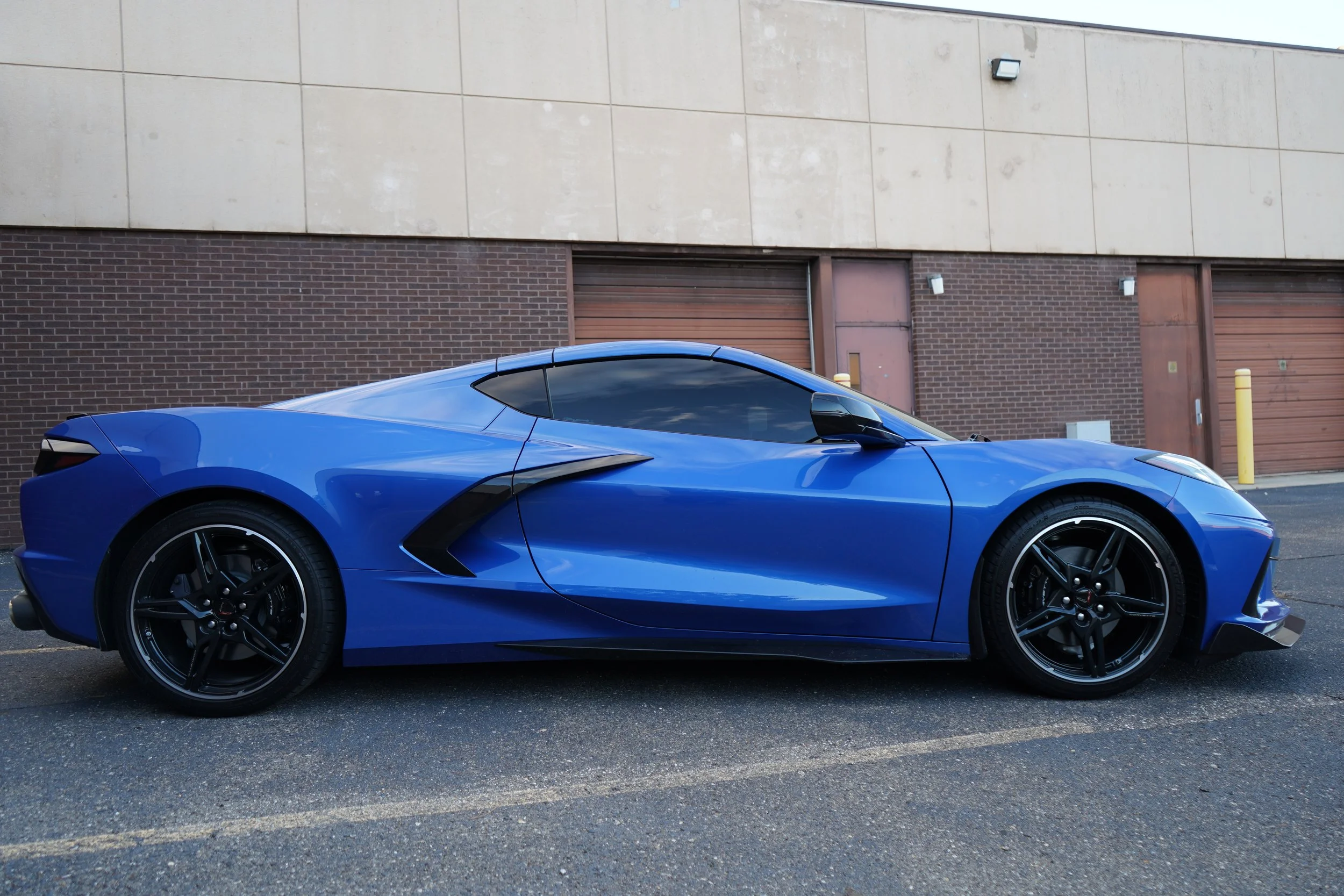 Corvette C8 Side