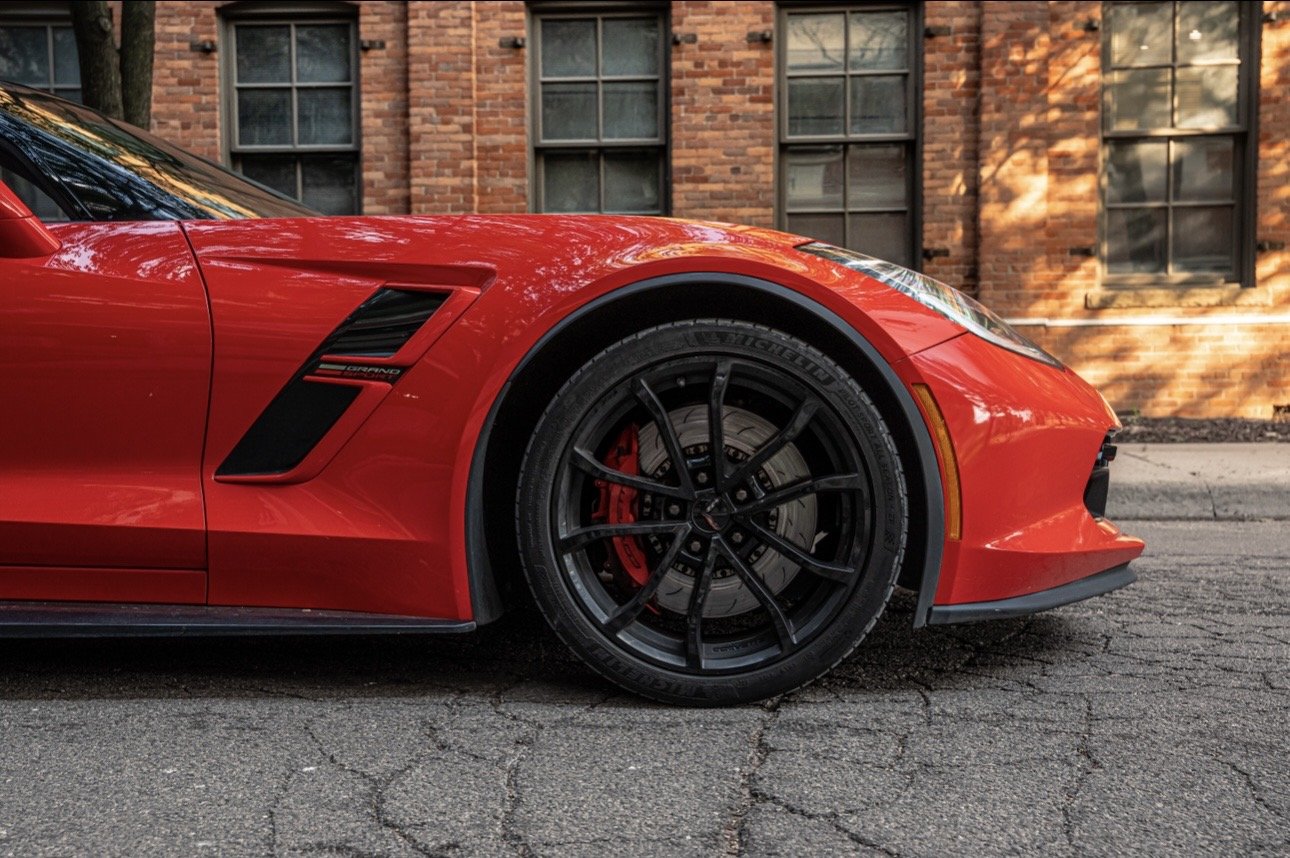 C7 Corvette Grand Sport Torch Red interior — Corsa Nero