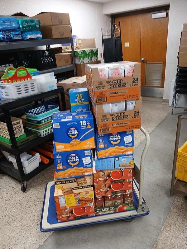 KDK Foundation gave a donation of 634 pounds of food