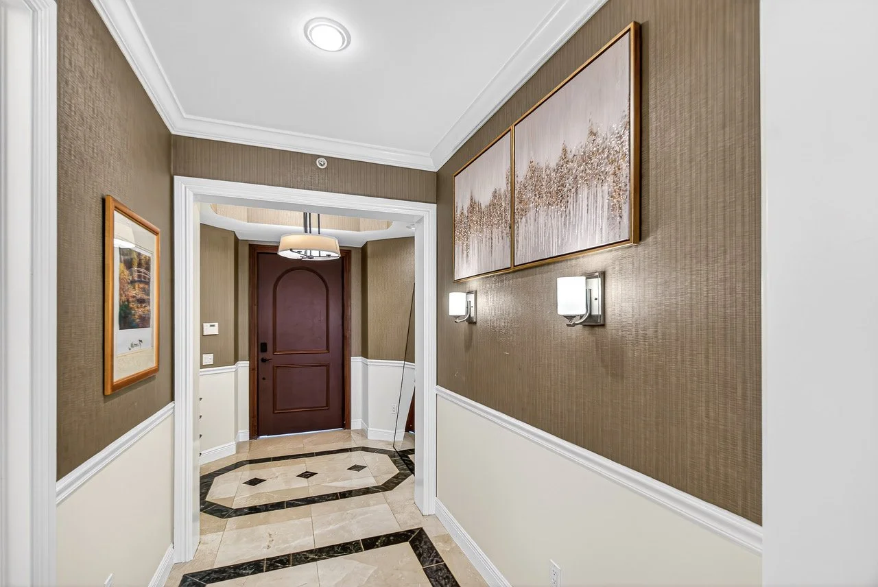 Sunrise Condo 302 interior