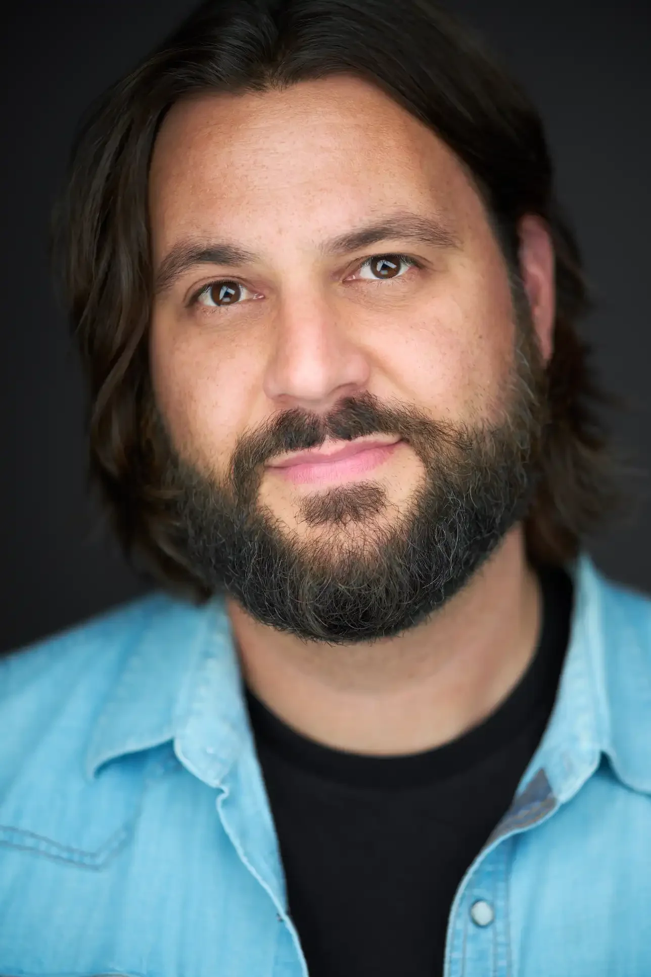 Maverick Mode headshot of Henry Sir, Edmonton comedian, taken at Maverick Studios
