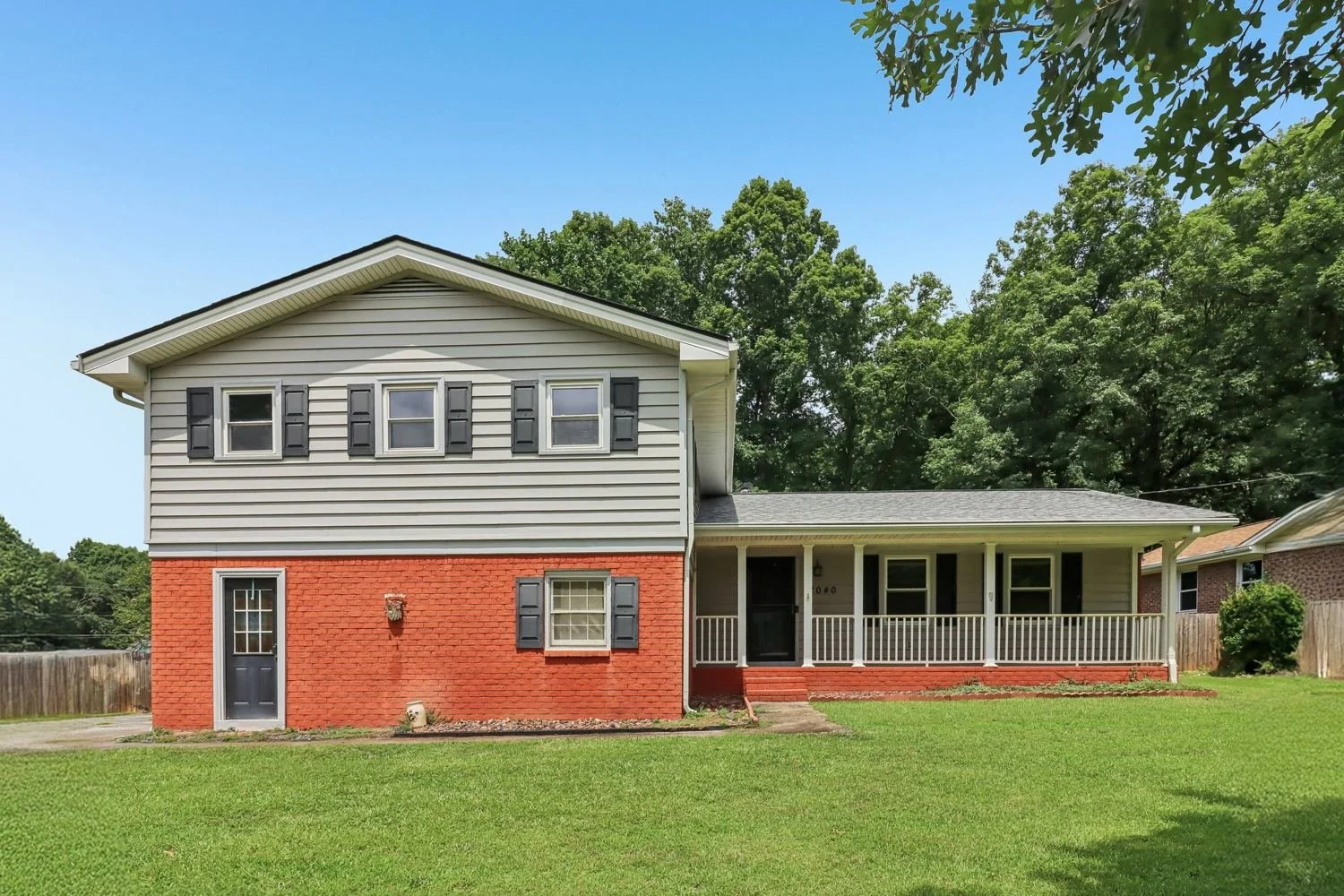 2040 Old Concord Drive SE