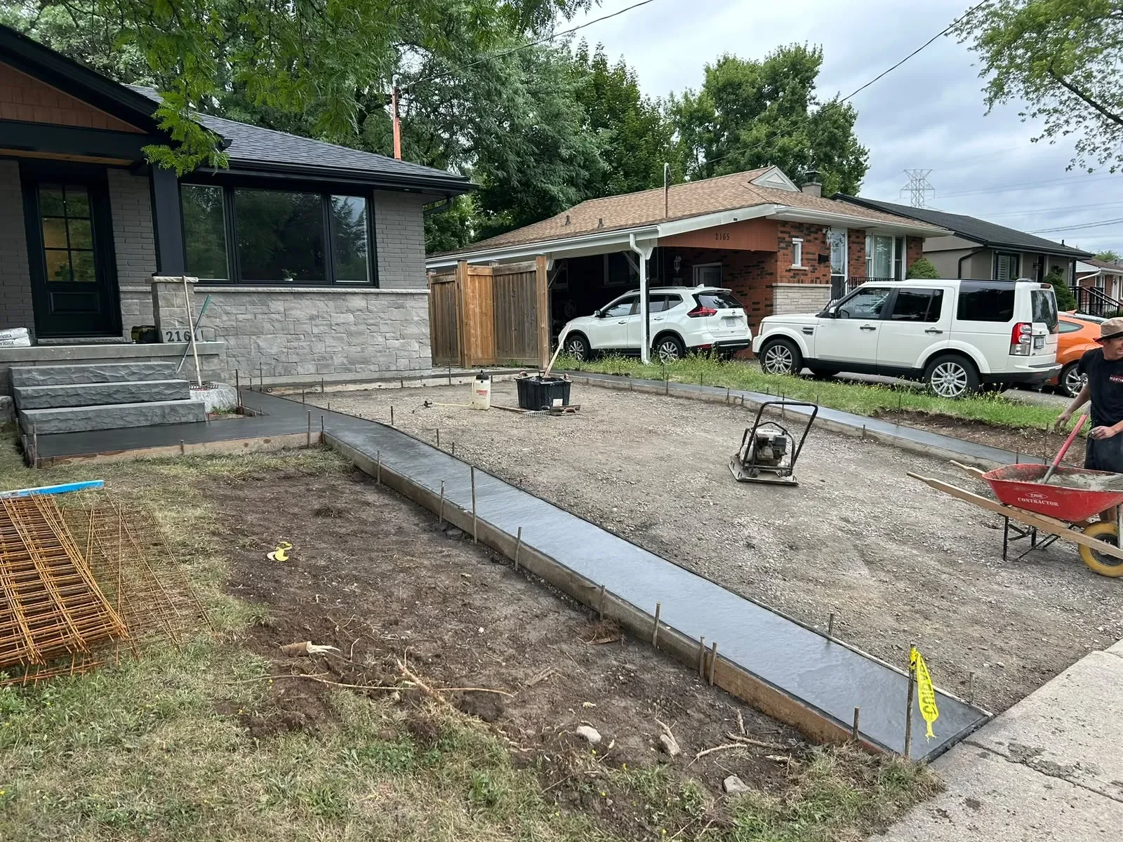 Concrete walkways — Niagara North Contracting