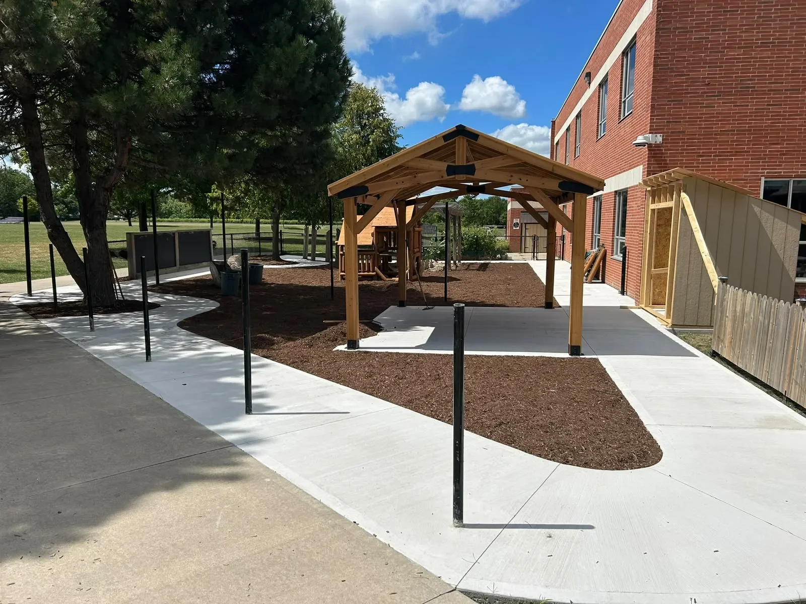 Concrete patio — Niagara North Contracting