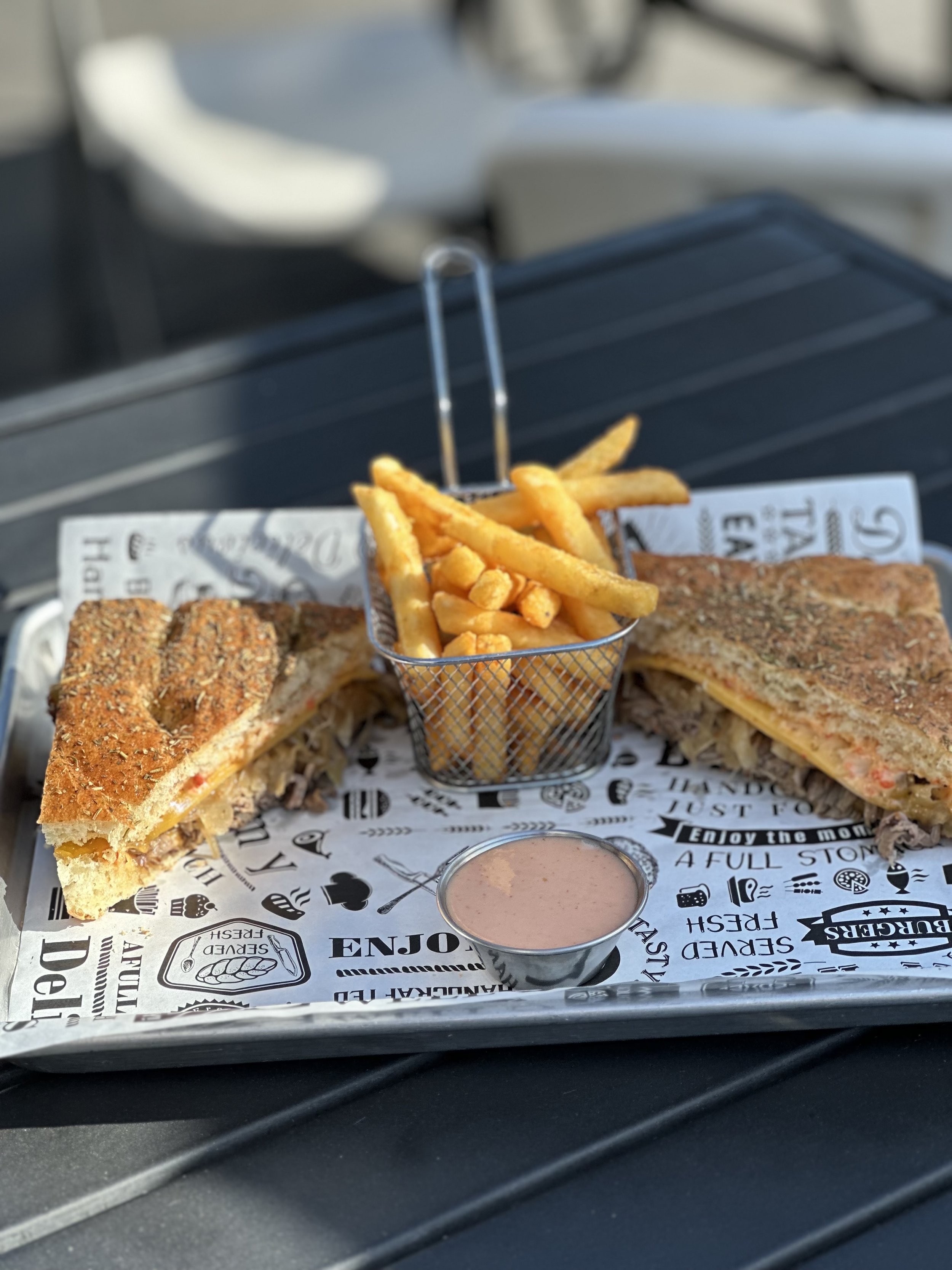 Red-Neck-Ini Panini