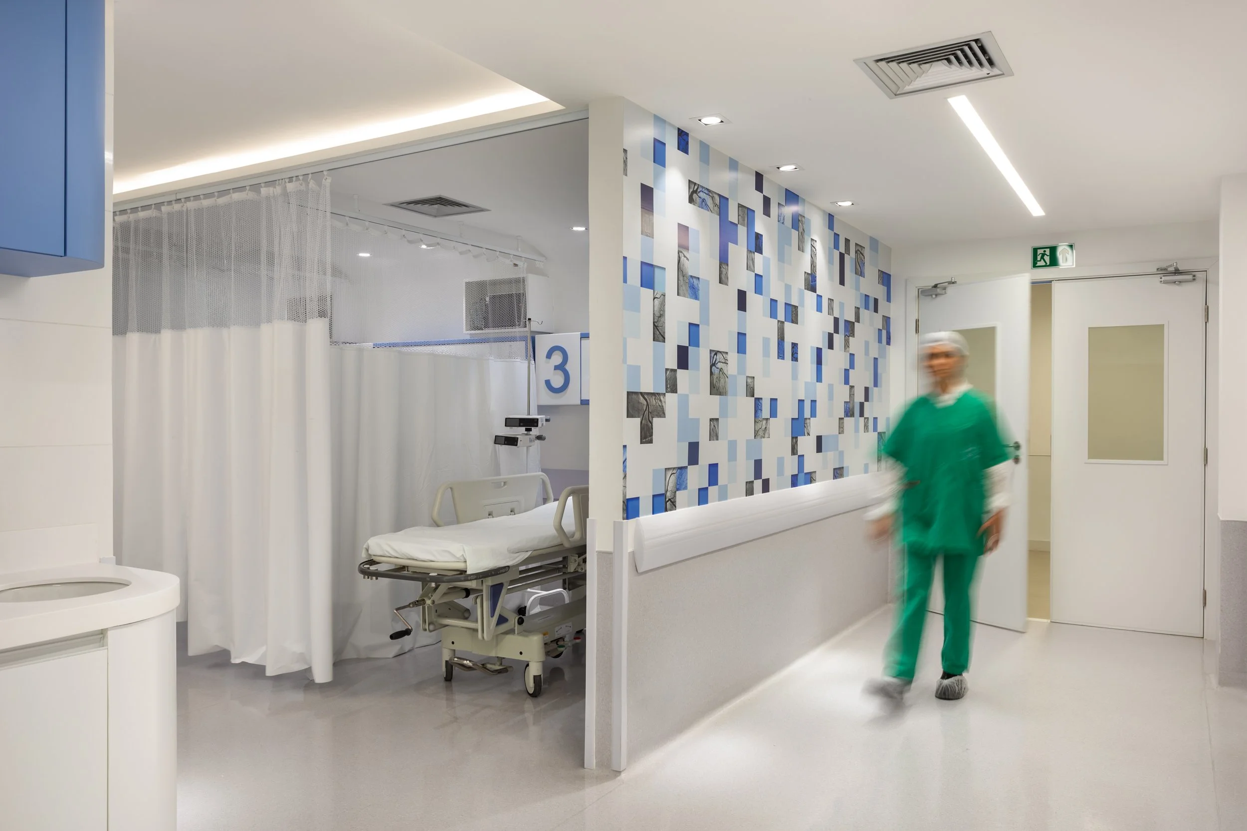 Armário de cateteres sob medida e sala de hemodinâmica — Hospital Di Camp, Zona Oeste do Rio de Janeiro