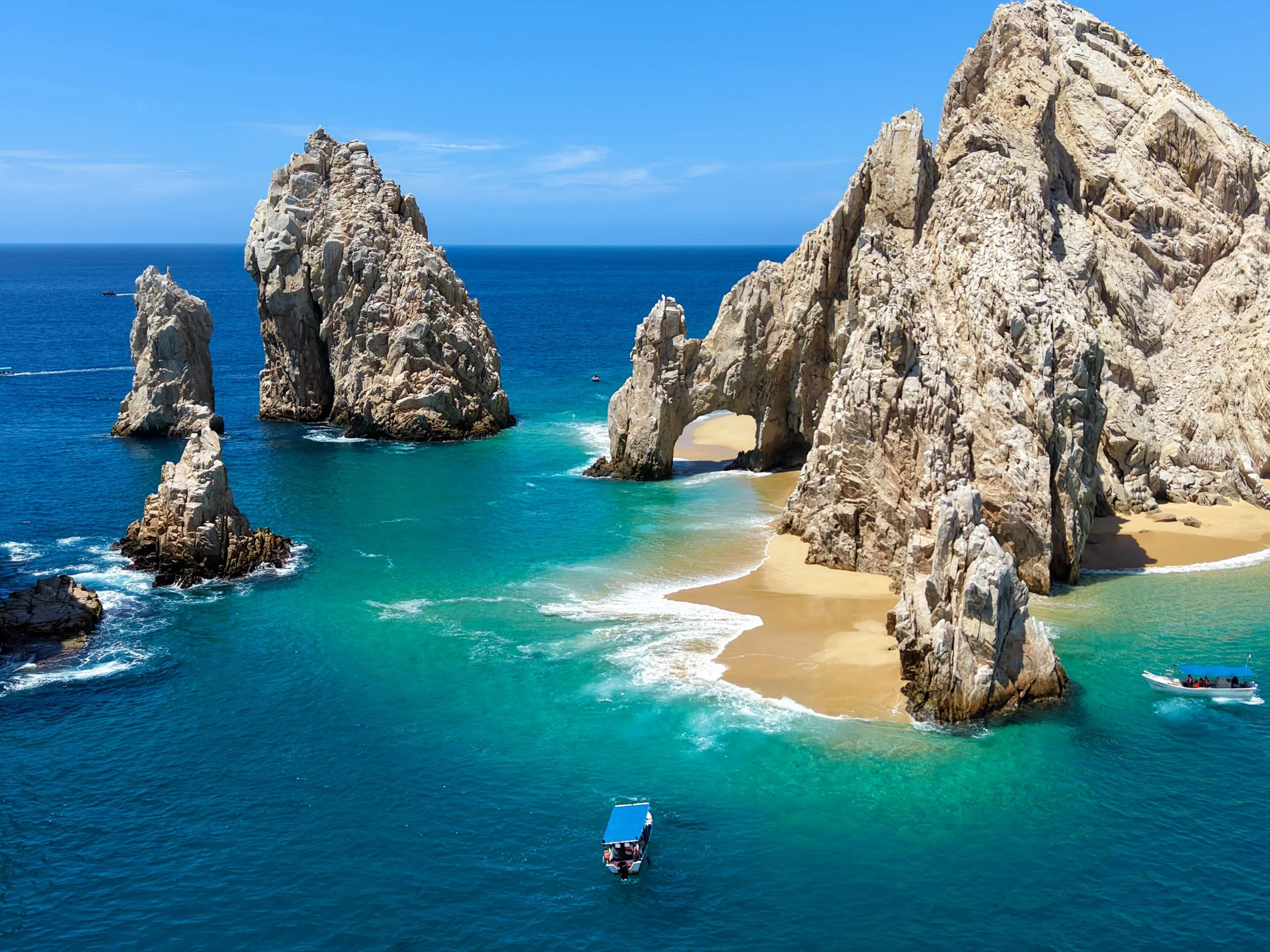 Arch Tour and Lover's Beach Image 1