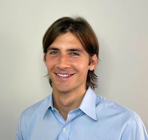 Evan Coveney, MS, RDN, registered dietitian at New Approach Health