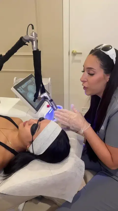 Skyn X laser eyebrow tattoo removal session at Skyn Lab Keilor East