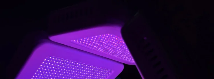 White LED light therapy panels at Skyn Lab Keilor East