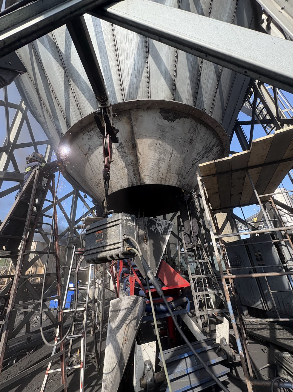 Welding and repair shop — image 7