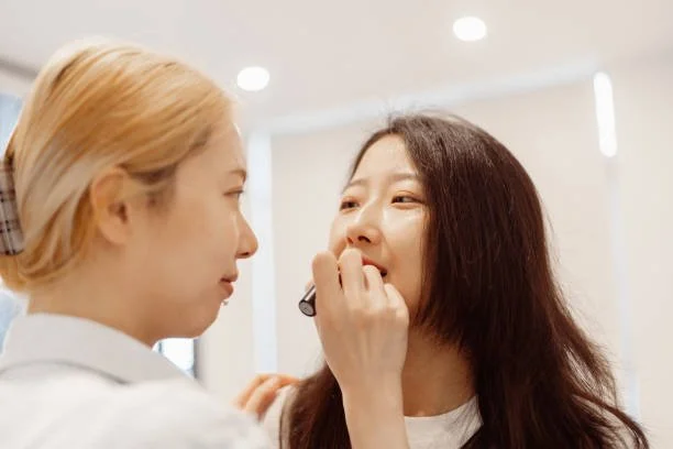 Korean makeup class