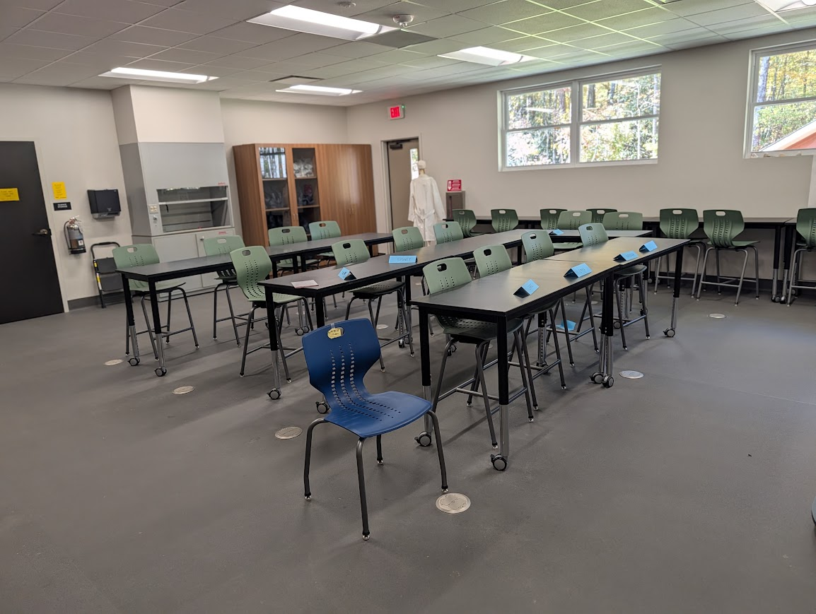 Safe-T Pro polyurea-backed safety flooring installed in a large commercial space