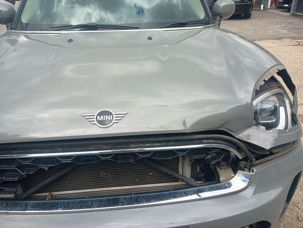 Mini Cooper Non-Fault Front Damage Overview AutoClaim