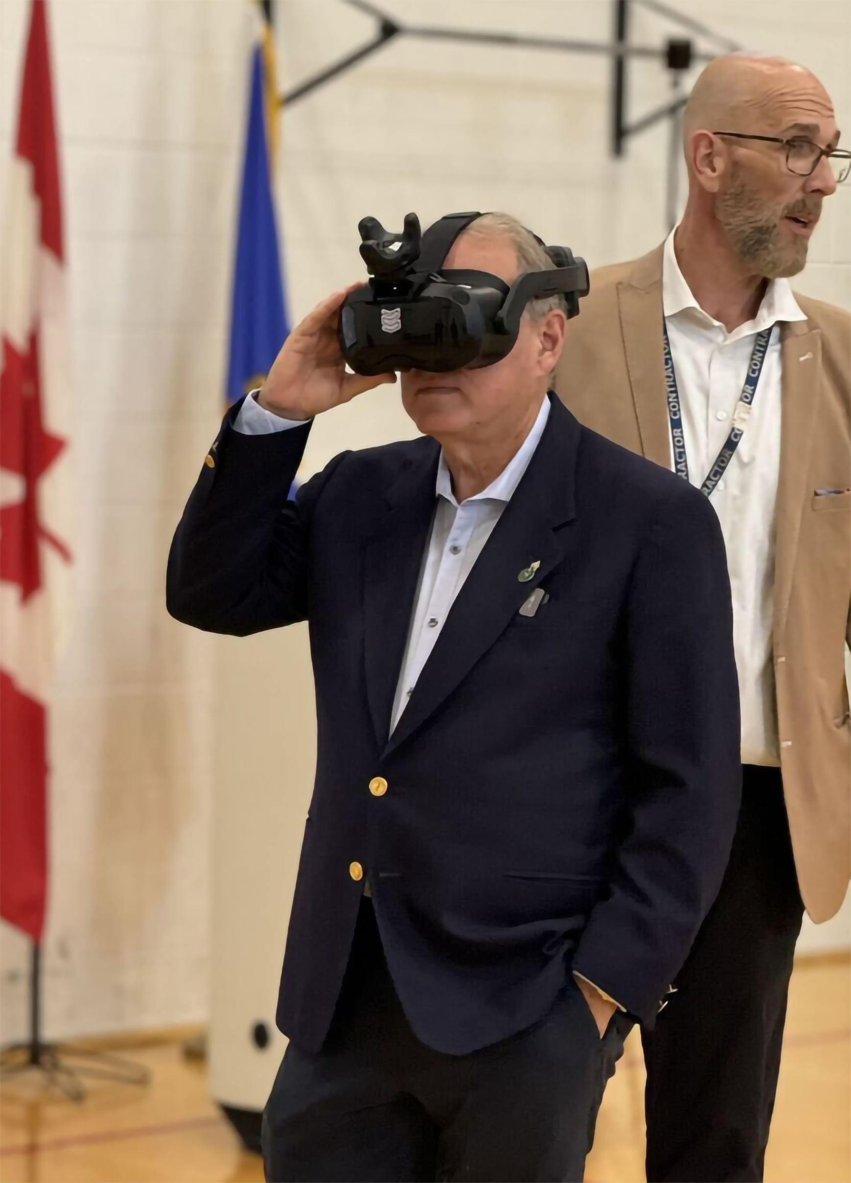 Ontario government official experiencing MHCR in VR