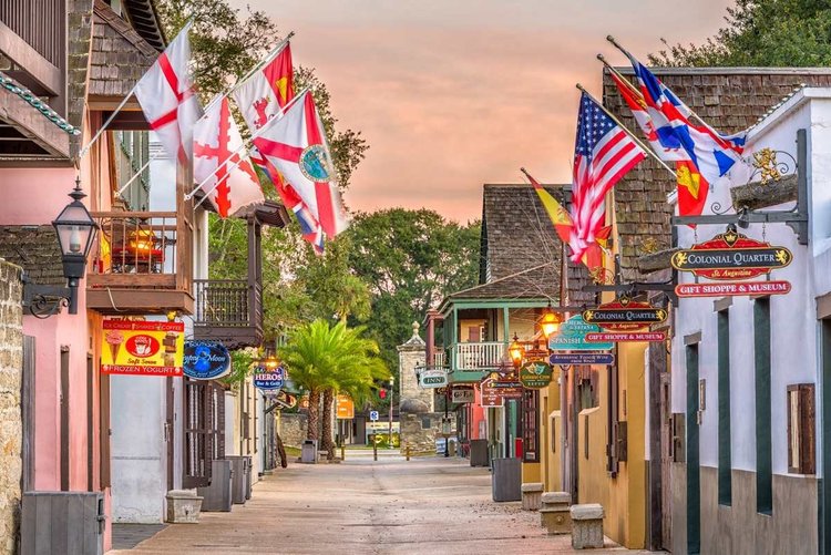 AMERICAN HIDDEN GEMS – Ski and Beach Haus travel collection