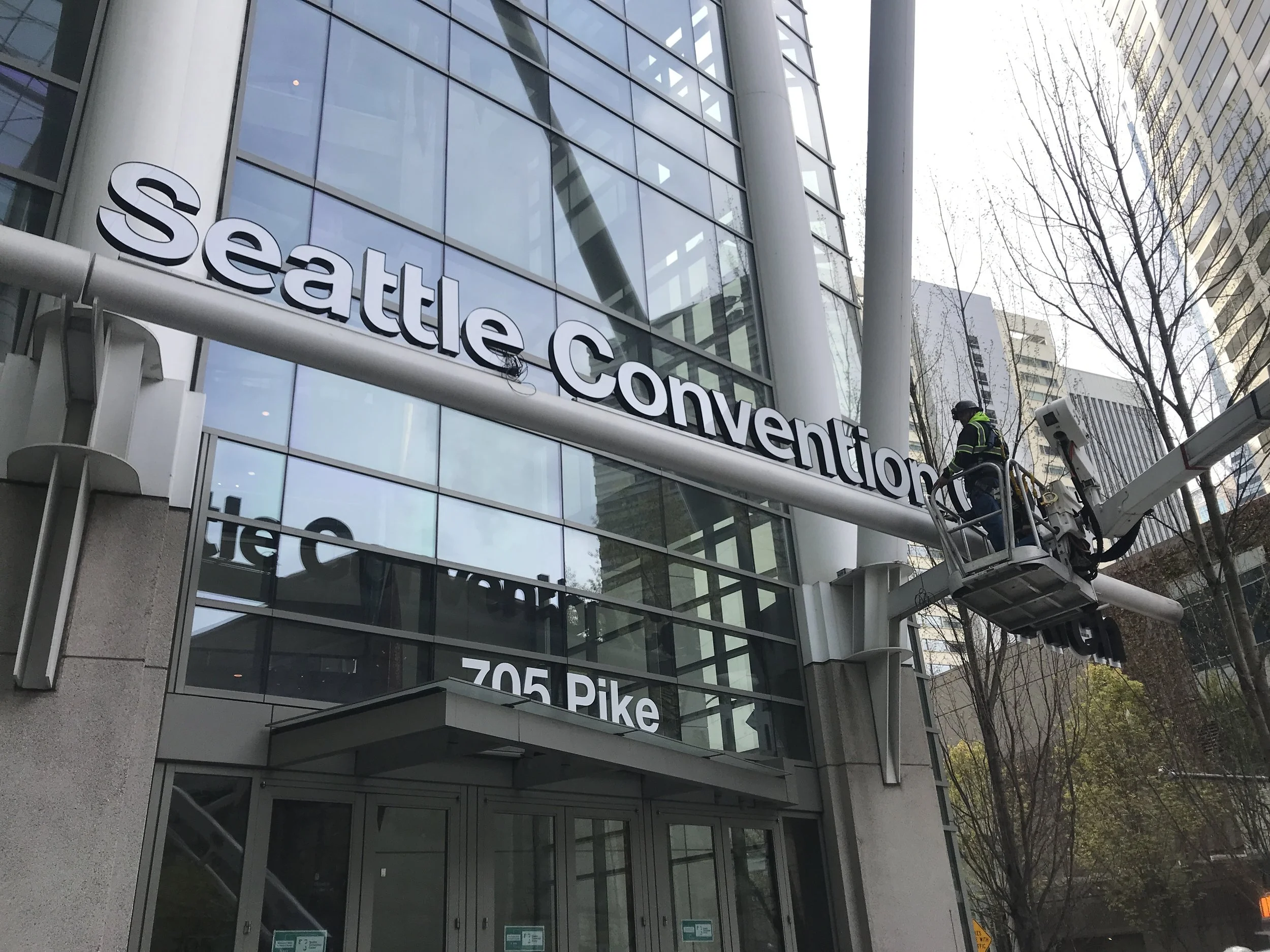 Electrical integration for illuminated signage – Plumb Signs