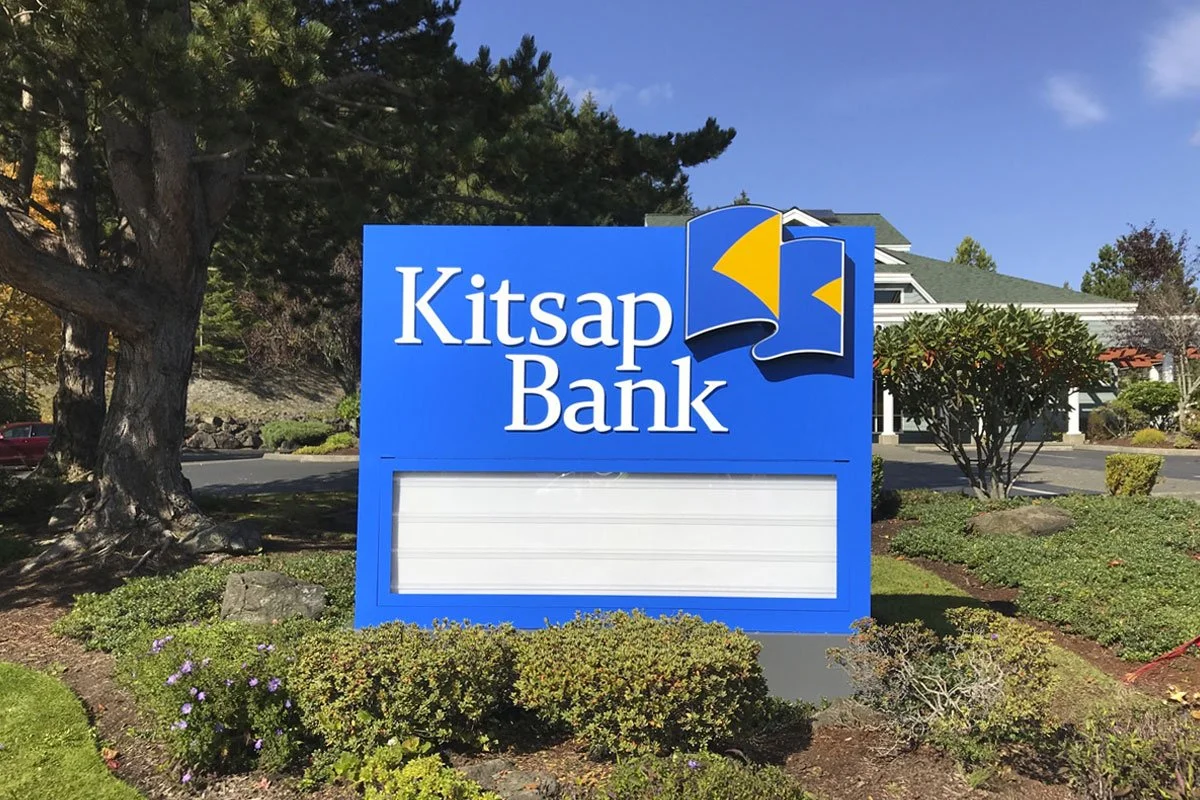 Kitsap Bank freestanding monument sign fabricated by Plumb Signs