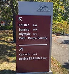 Everett Public Schools Campus Wayfinding – Plumb Signs Installation