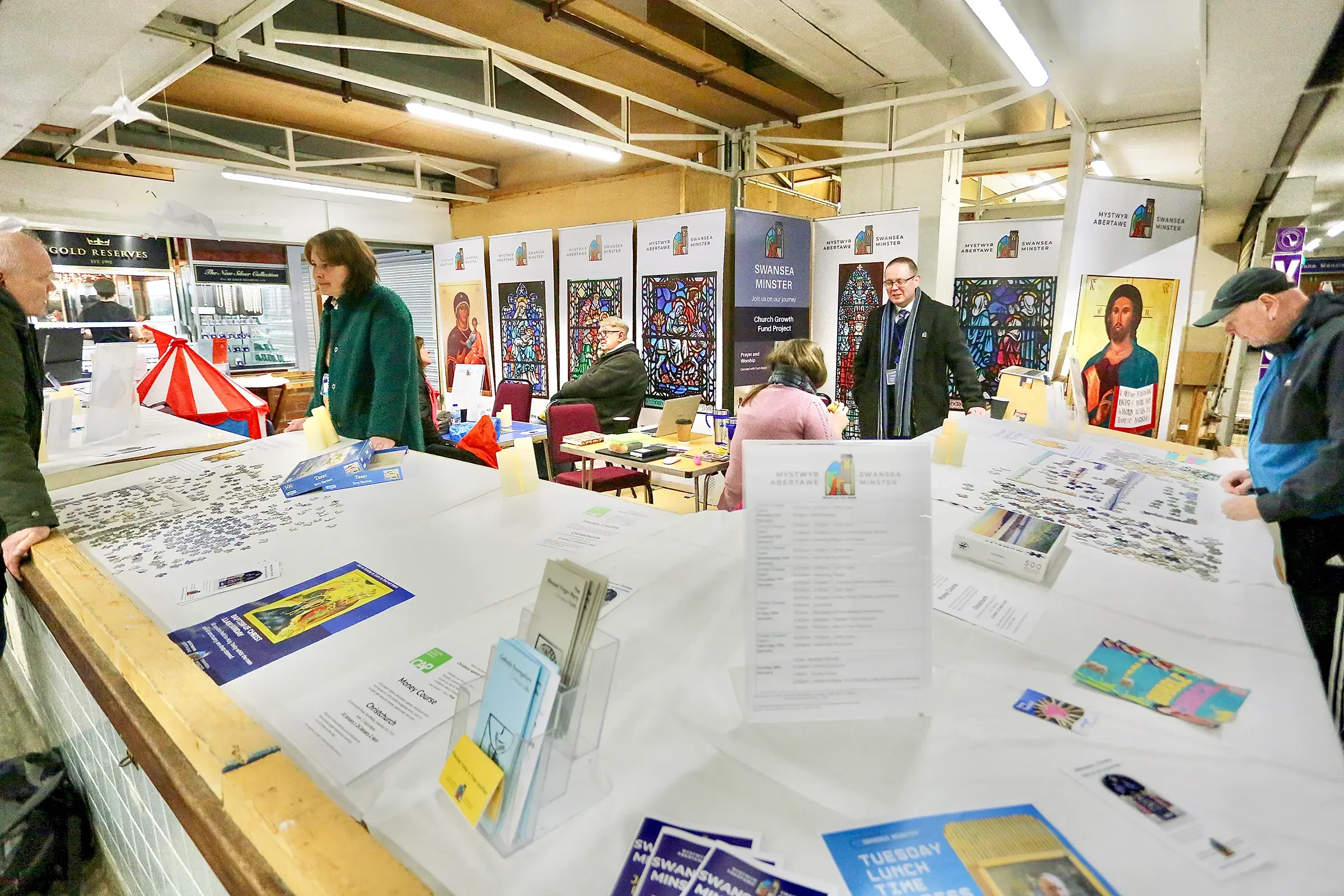 Swansea Minster pop-up church in the market