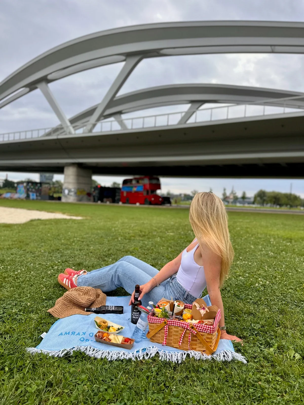 Picknickkorb von Le Bistro Foodtruck und under the bridge