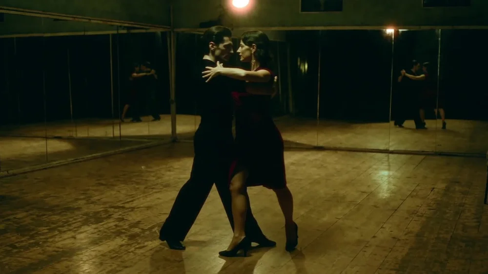 LoveEndo — tango dancers in a ballroom