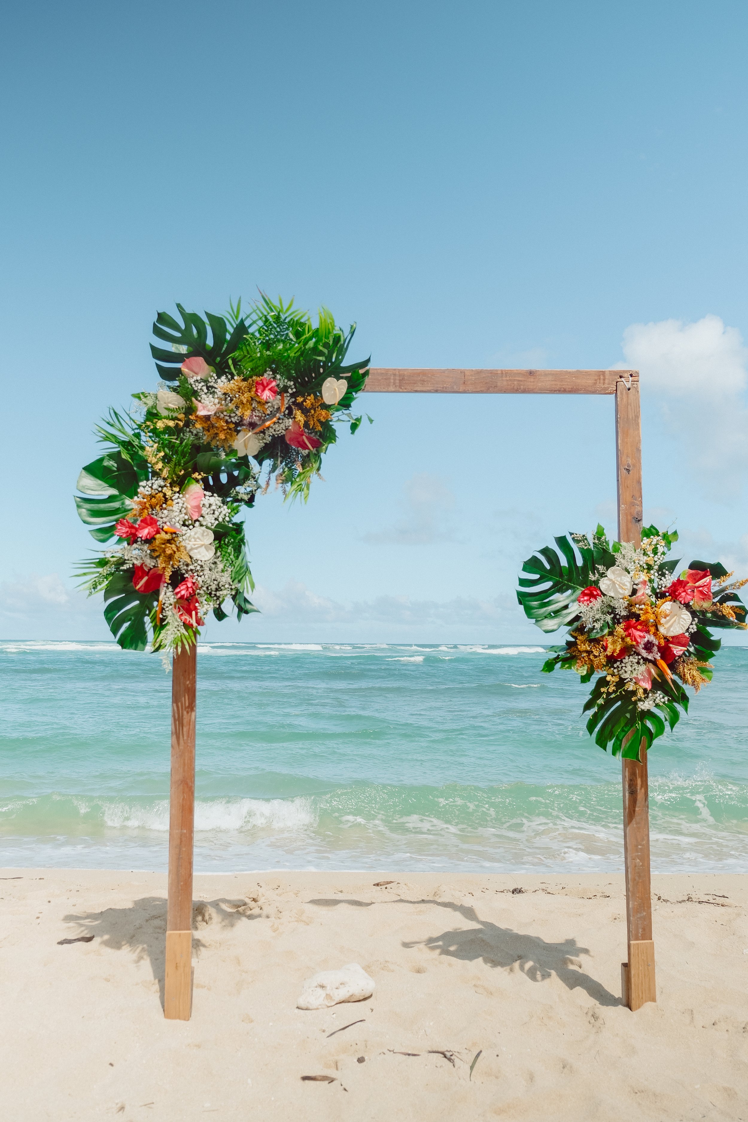 Floral setup Hawaii Polo Club Oahu wedding — Your Story Events
