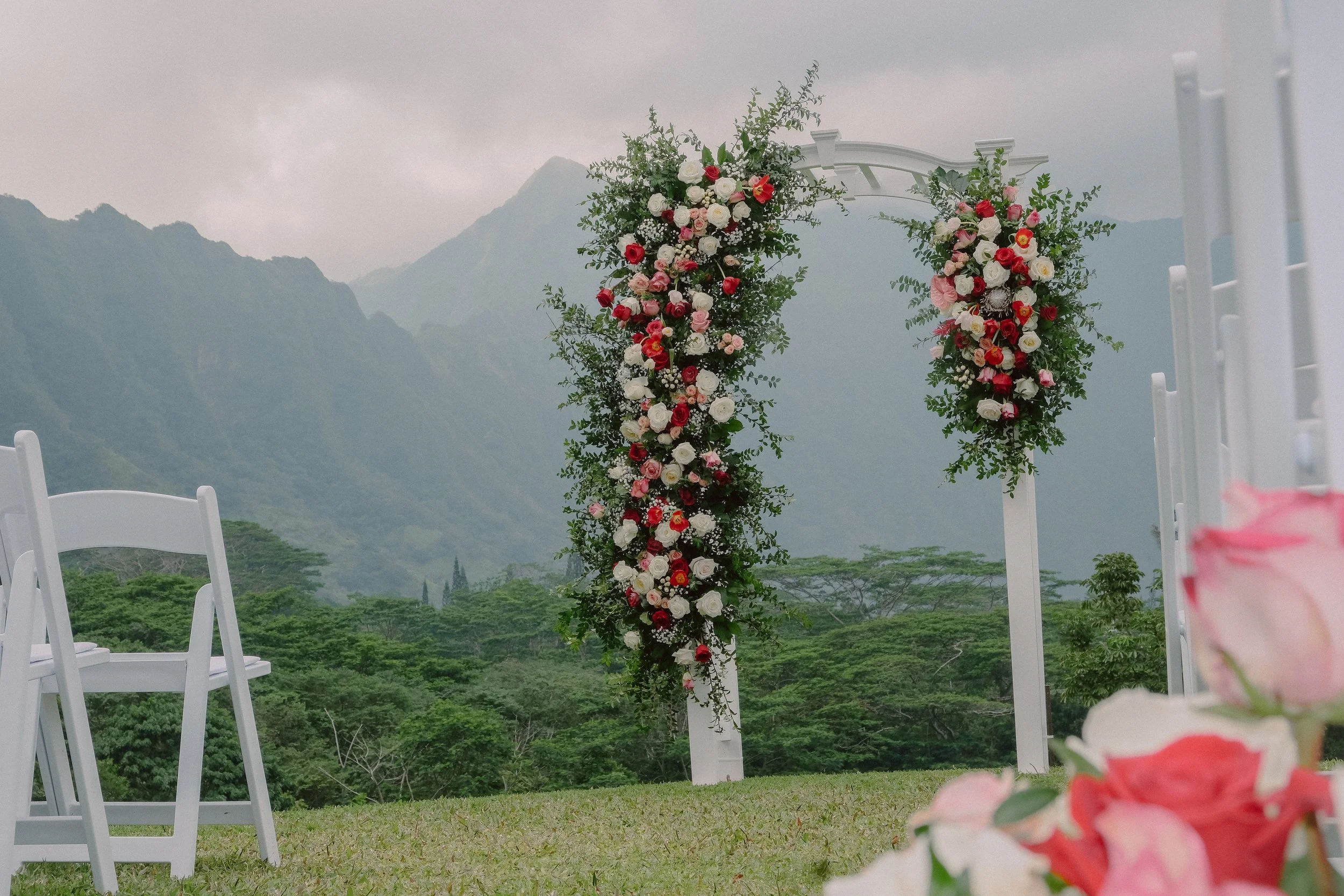 Wedding ceremony Ko'olau Ballrooms Kaneohe — Your Story Events