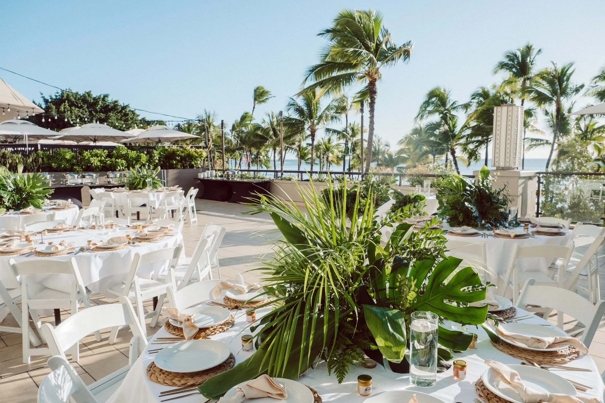 Hotel wedding florals and setup Oahu — Your Story Events Hawaii