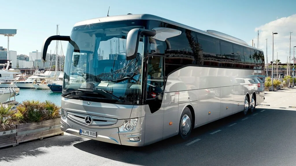 Coach rental pricing guide in Europe