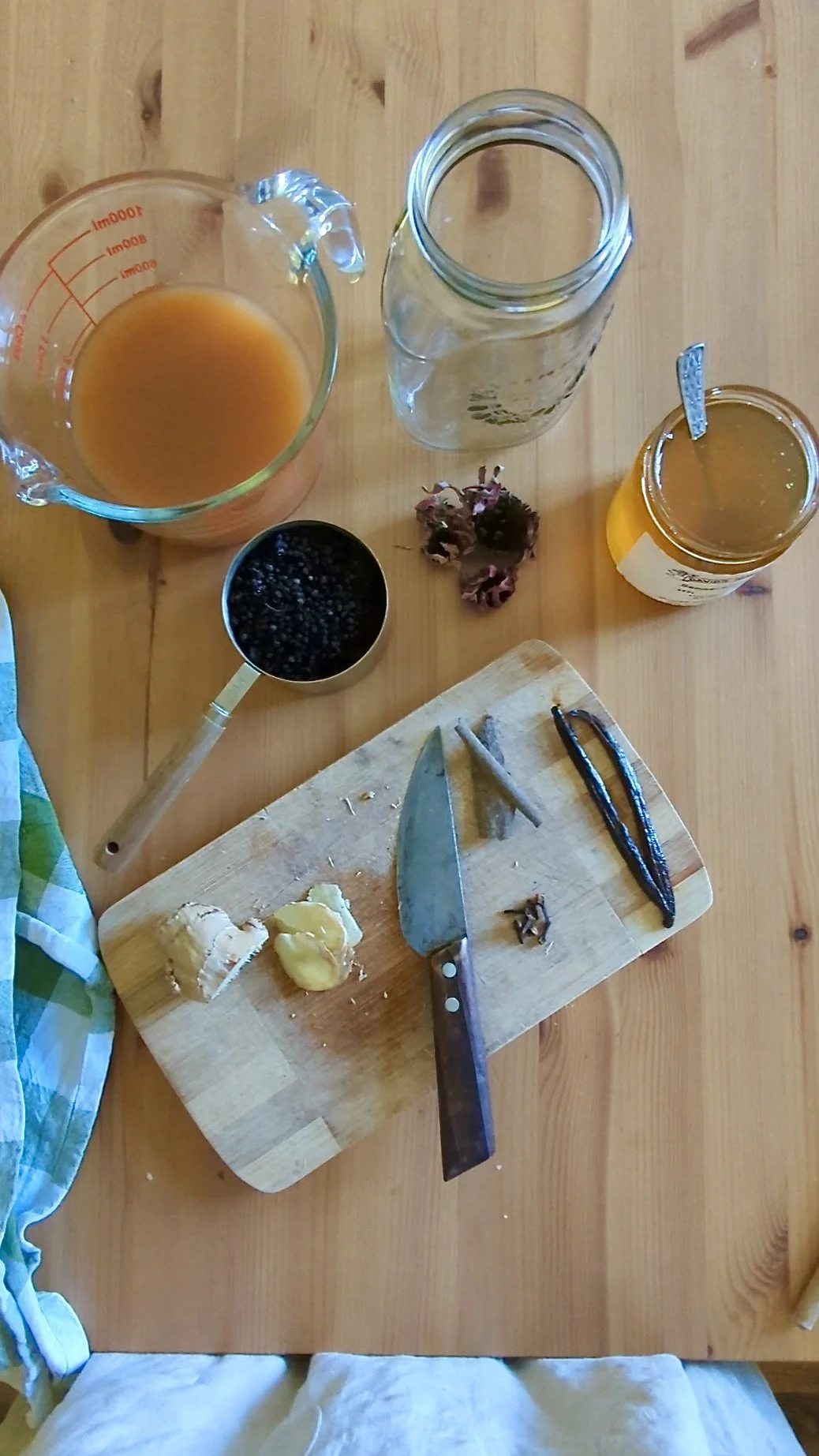 Ingredients for Immune Boosting Elderberry Oxymel on table